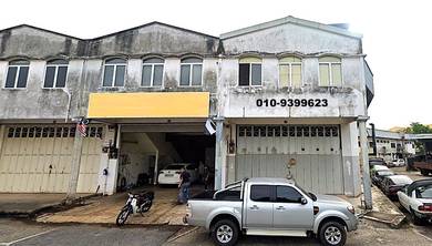 Corner Lot Workshop For Rent at Padang Lallang Kuantan Pahang