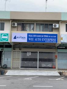 Tingkat Atas Untuk Sewa