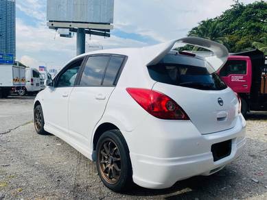 Nissan LATIO 1.6 SPORT ST-L (A) KERETA CANTIK
