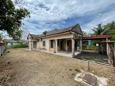 Rumah Berkembar di Taman Murni Perdana, Paka