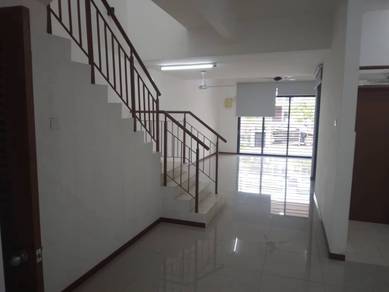 Hot❤️2 STOREY HOUSE TAMAN SAUJANA KLIA, SEPANG,ERL,KipMall, KLIA