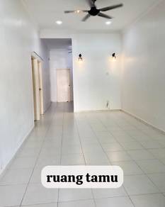 (Freehold Nonbumi) Single storey terrace at Sungai Udang Melaka