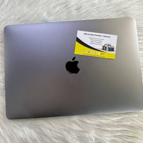 MacBook Pro 13” i5 2018