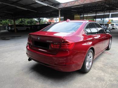 Loan Kedai /2013 BMW 320i 2.0 M Sport Sedan MEMORY