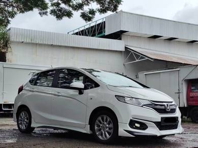 Honda JAZZ 1.5 HYBRID FACELIFT (A)