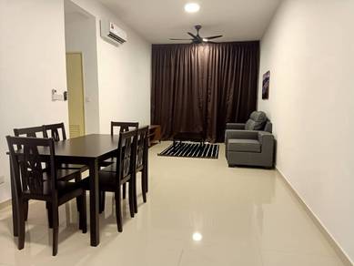 Hamilton condo, 3room / 2bath / parking / fully furnished / near lrt,