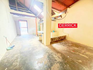 Double Storey Shoplot For Rent At Sri Bahari 1429sqft Facing Main Road