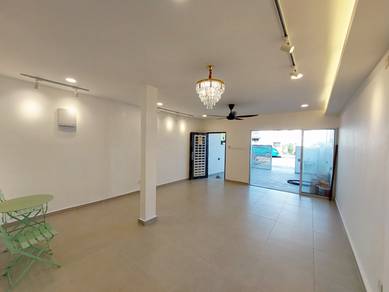 Fully Renovate Taman Perwira 2storey End Lot Corner For Sell.