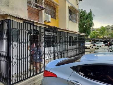 Section 24 // Shah Alam //Newly Refurbished Ground Floor Flat for Rent