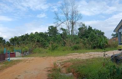 Lot Rumah Manek Urai Baru untuk dijual