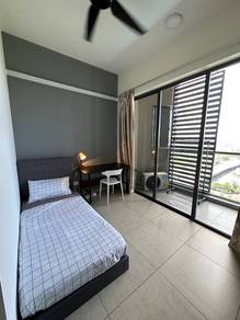 Klang lama OKR Privacy Mixed Middle Room for Rent ; Mid Valley & UM