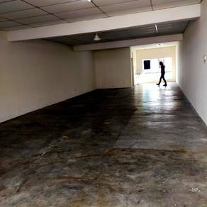 Bandar parkland low cost shop for sale 