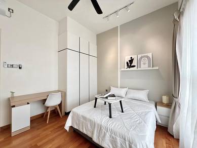 Good Price Big Room TriTower Nearest Walking Distance to CIQ For Rent
