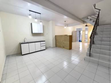 Double Storey house Tmn Scientex Kulai Kelapa Sawit for sale