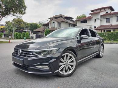 Volkswagen PASSAT R-LINE 2.0L (A) CASH REBATE