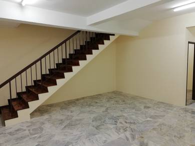 Taman Wawasan Puchong, 2 Sty Landed, 20x70, Well Kept Condition