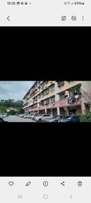 Half  Shop @ Jalan Timur, Taman Bukit Serdang, Seri Kembangan