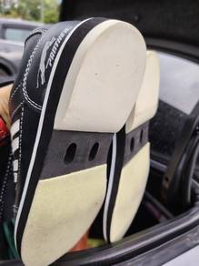 Kasut bowling utk letgo segera