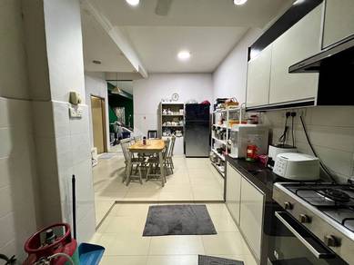 Double Storey Shah Alam Jalan Kristal Seksyen 7 for Sale Extended Reno
