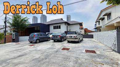 Spacious Upper Ground Floor at Jalan Choong Lye Hock 1000 sqft