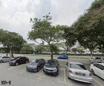Bukit Tinggi 2 Klang Double Storey Shop For Sale