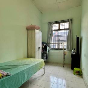 Puteri wangsa single storey