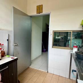 Puteri wangsa single storey
