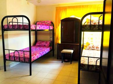 BILIK SEWA PEREMPUAN MELAYU - APARTMENT MELUR & MAWAR - Near LRT