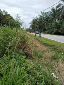 Ruang Niaga tepi jalan Pekan Lubok Buntar Jalan Serdang untuk disewa