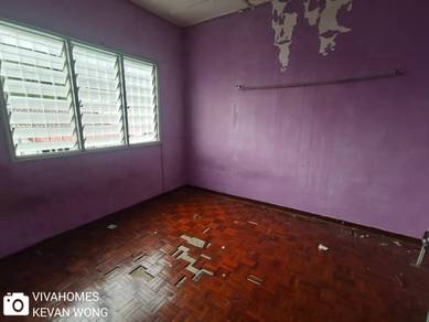 TAMAN SRI GOMBAK FASA 9 Landed Terrace House Face Empty More Parking