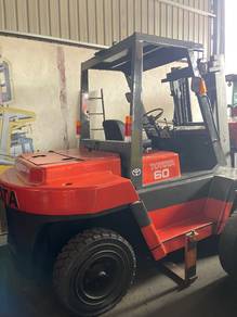 Japanse Recond TOYOTA 6 TON FORKLIFT