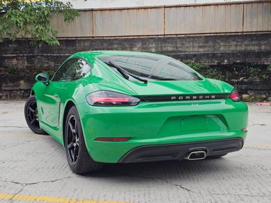 Porsche 718 2.0 CAYMAN High Spec Sport Chrono