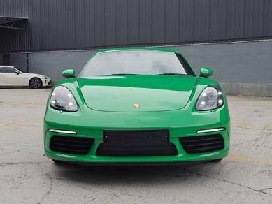 Porsche 718 2.0 CAYMAN High Spec Sport Chrono