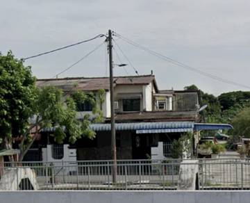 Corner house for rent