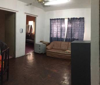 Flat PKNS Seksyen 17 Shah Alam