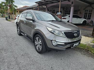 Kia SPORTAGE 2.0  (A) 