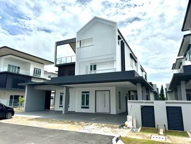 BUNGALOW LINK, 3 Storey, LA PROMENADE