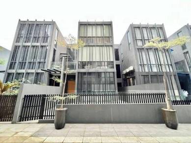 Empire Residence