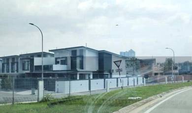 Mukim Plentong Commercial Land (Sale)