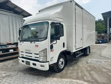 2016 Isuzu NPR71UKH Alu Box 16'8 (1 LHS Door)