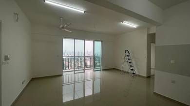 CHEAP! Gelugor good view Apartment near Penang bridge