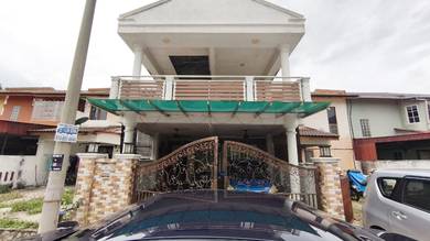 Jalan Semarak Bukit Beruntung Double Storey Terrace For Sale