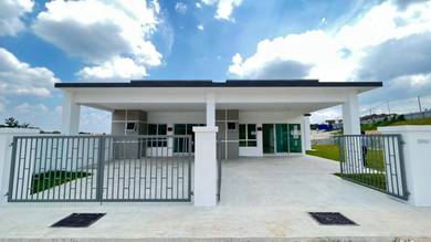 Nearby Airport | 22x75 4R2B | Single Storey Sepang Freehold