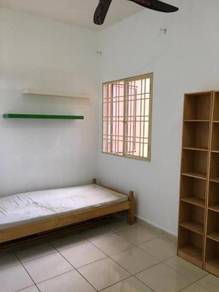 Bilik Sewa Taman Sepakat Indah Sri Ixora Seksyen 7 Bangi