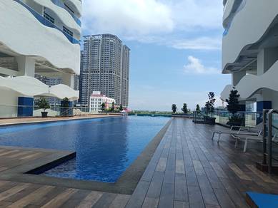 Nice The Wave Condo Renovated