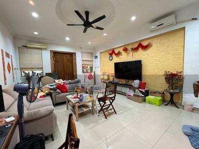 pulau tikus, Jones Road 2 Storey Terraced House Corner Unit For Sale