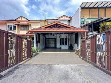 FACING OPEN | RENOVATED | 2 Storey Terrace Taman Jasmin Kajang