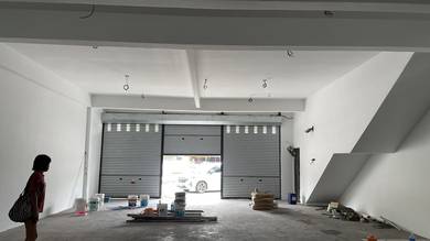 Bandar Utama Batang Kali big shoplot for rent
