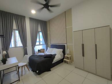Very Nice Fully Furnished Master Room at Epic Residence, JB (Male)