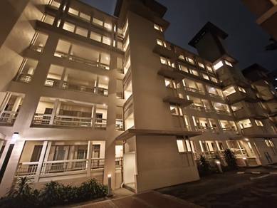 Seri Maya Condo, 5mins Walks LRT Setiawangsa, 3 Rooms, 1300sqft, Nice